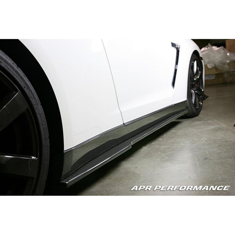 Nissan GTR R35 Side Rocker Extensions/ Side Skirt 2008-2016